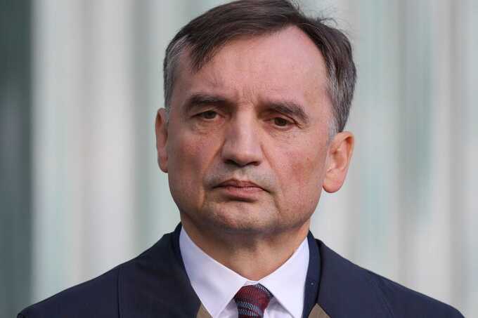 Poland seeks extradition of former justice minister Zbigniew Ziobro from the US