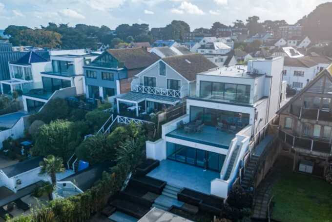 £4m luxury home faces demolition after Channel 4 star’s complaint