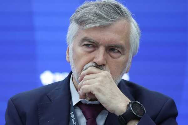 Russia fires top bank economist after he warned Moscow cannot win economic war with Ukraine