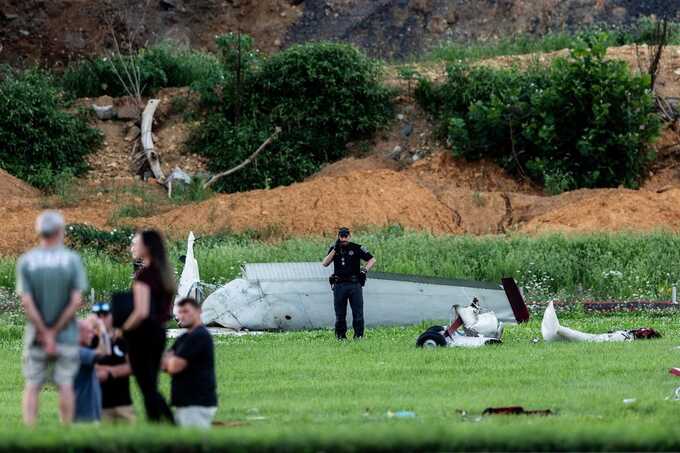 Pilot killed after plane collides with Pennsylvania State Police helicopter near runway