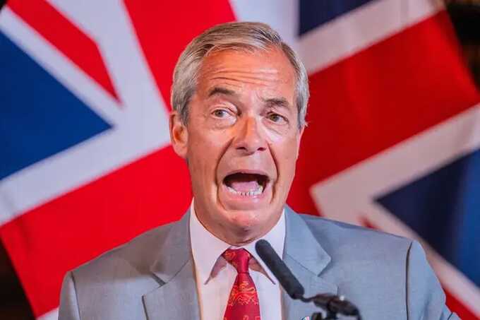 Rowan Williams accuses Nigel Farage of using Christianity to fuel anti-Muslim sentiment