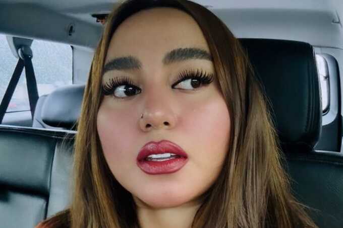 Sugarpop star Vanessa Blanca dies after suffering fatal head injury in bathroom accident