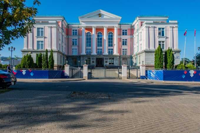 Moscow-funded Minsk cultural centre exposed as Kremlin "Russian world" influence hub