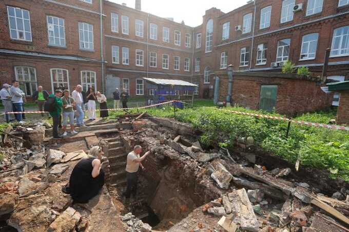 Nazi Panther tank unearthed beneath Russian university after decades underground