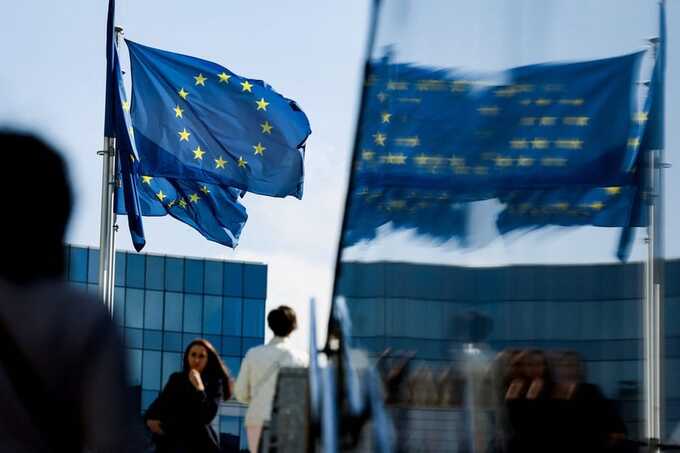 Foreign governments are targeting senior EU officials in messaging app hacks