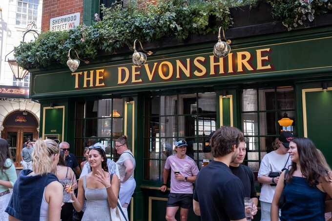 Soho nightlife under threat as Westminster rejects calls to scrap pub restrictions