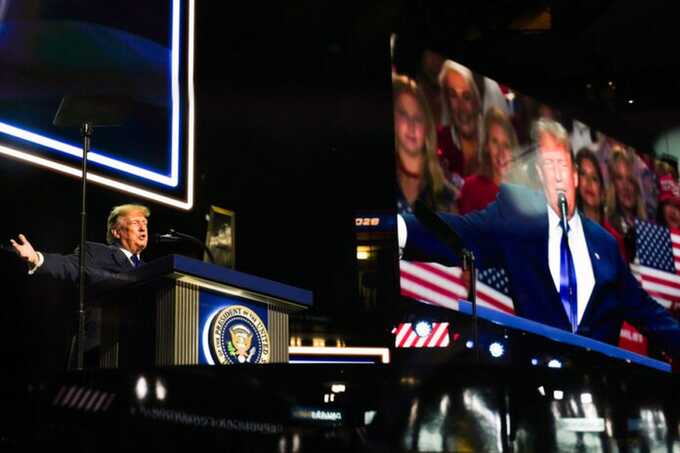 Trump pledges $5,000 dividend for every US adult if Republicans win midterms