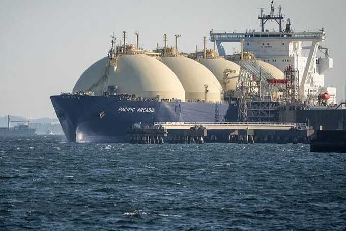 Trump-backed Alaska LNG projects face $80bn funding battle