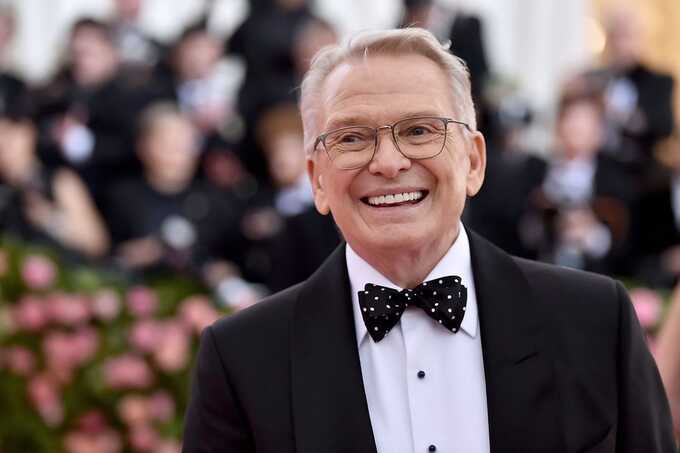Bob Mackie, designer behind Cher and Diana Ross’s iconic looks, dies at 87