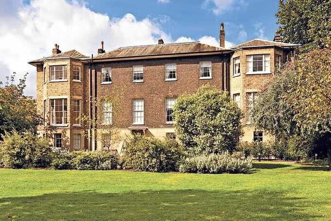 Senior Labour politicians demand action over £18m stamp duty loophole