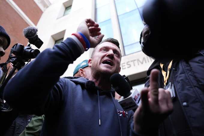 Tommy Robinson arrested at airport by counter terror police