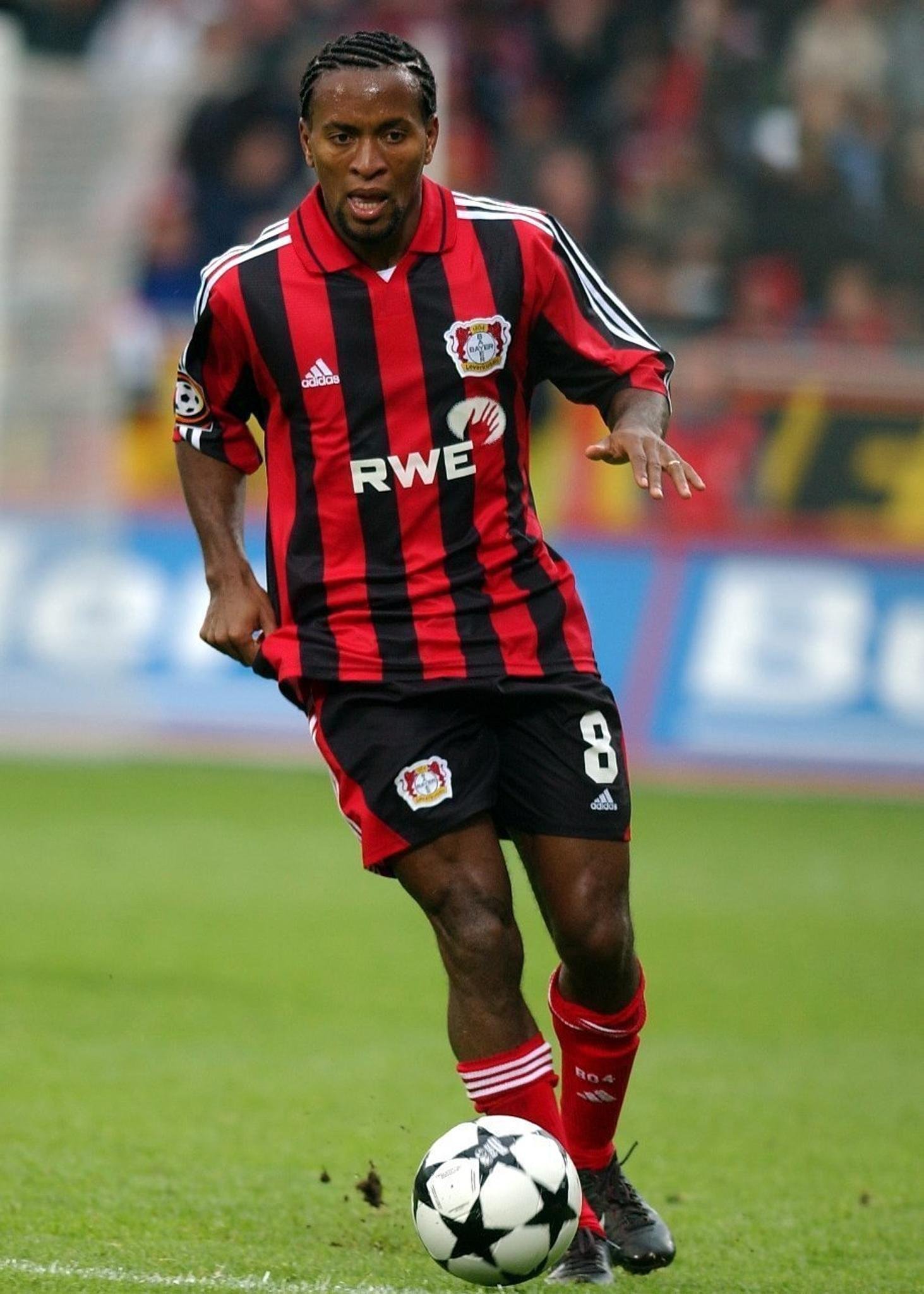 Ze Roberto experienced success with Bayer Leverkusen and Bayern Munich
