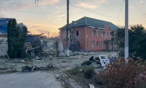 Destruction in the Russian town of Sudzha  after an incursion by Ukrainian troops. eiqrtietiqurinv