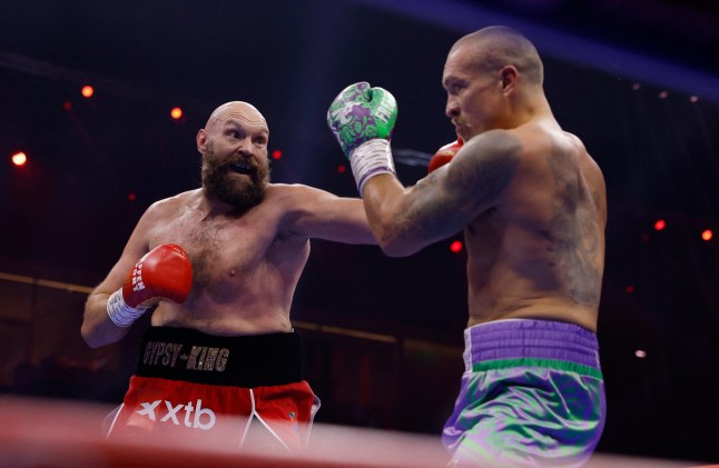 Boxing - Oleksandr Usyk v Tyson Fury - Heavyweight World Title - Kingdom Arena, Riyadh, Saudi Arabia - December 22, 2024 Tyson Fury in action against Oleksandr Usyk Action Images via Reuters/Andrew Couldridge eiqreidekitrinv