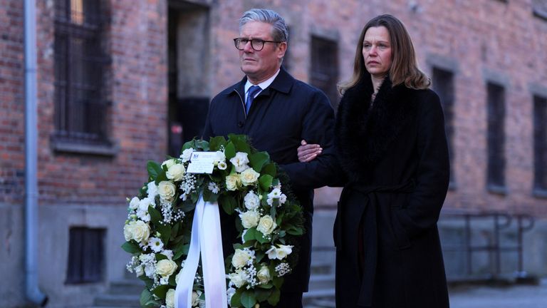 British Prime Minister Keir Starmer and his wife Victoria Starmer visit the Memorial And Museum Auschwitz-Birkenau, a former German Nazi concentration and extermination camp, in Oswiecim, Poland January 17, 2025. REUTERS/Aleksandra Szmigiel qhidqhixeiqkxinv