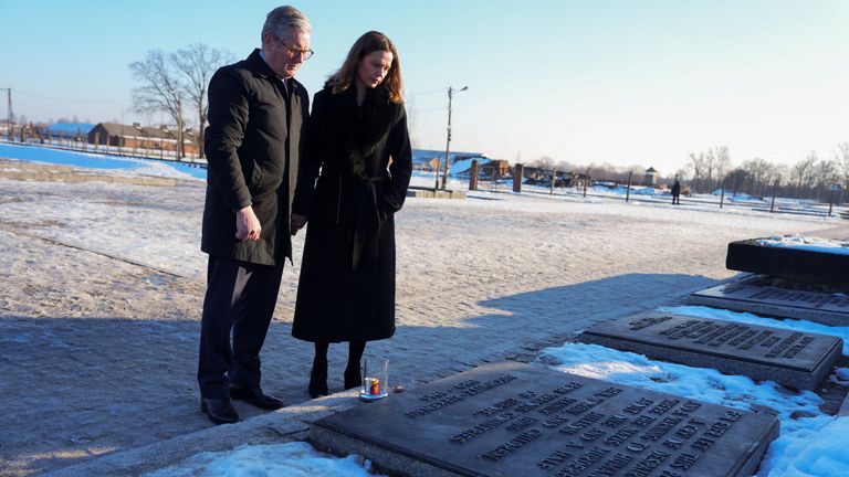 British Prime Minister Keir Starmer and his wife Victoria Starmer visit the Memorial And Museum Auschwitz-Birkenau, a former German Nazi concentration and extermination camp, in Oswiecim, Poland January 17, 2025. REUTERS/Aleksandra Szmigiel