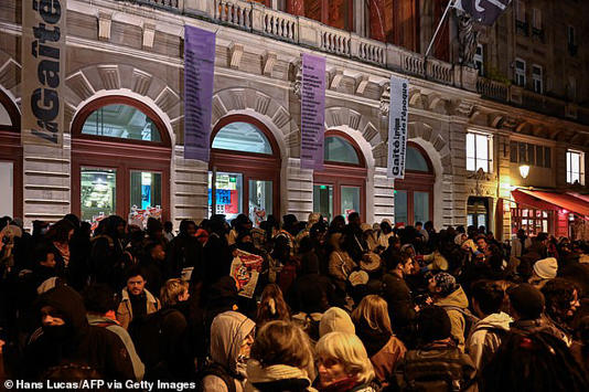 Daily demonstrations have been held on the steps of the theatre, which is known for hosting radical performances qhiqquidteiquhinv