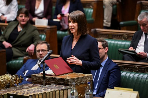 A handout photograph released by the UK Parliament shows Britain’s Chancellor of the Exchequer Rachel Reeves delivering a statement to Members of Parliament (MEP) about the country finances and her latest visit to China, in the House of Commons, in London, on January 14, 2025 eiqdhidzxiqhqinv