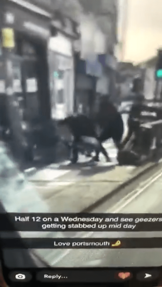 Screenshot of a street fight. qhxidiqxkiqtrinv