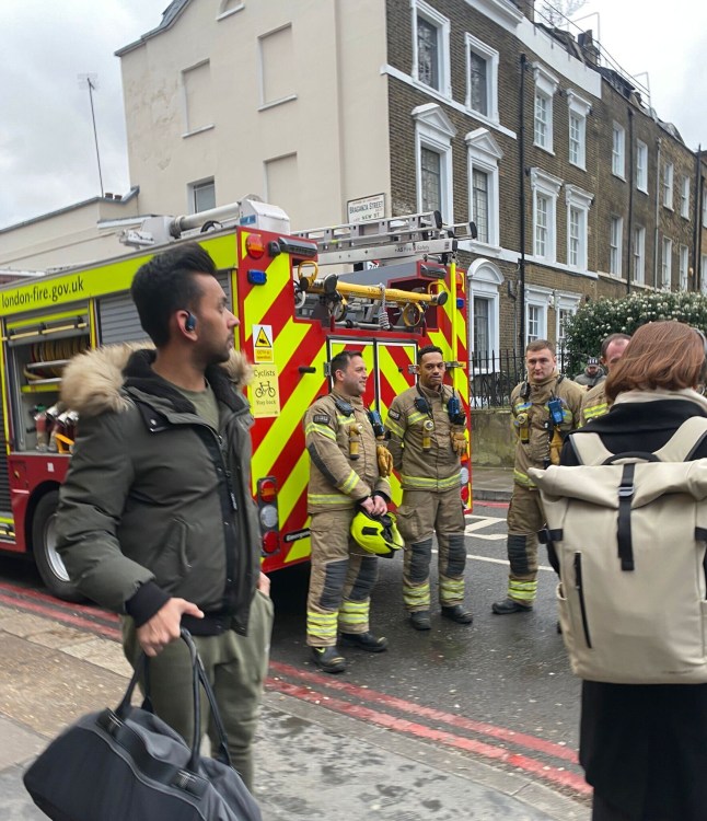 fire at Waterloo station qhiddeiqzdiqrhinv