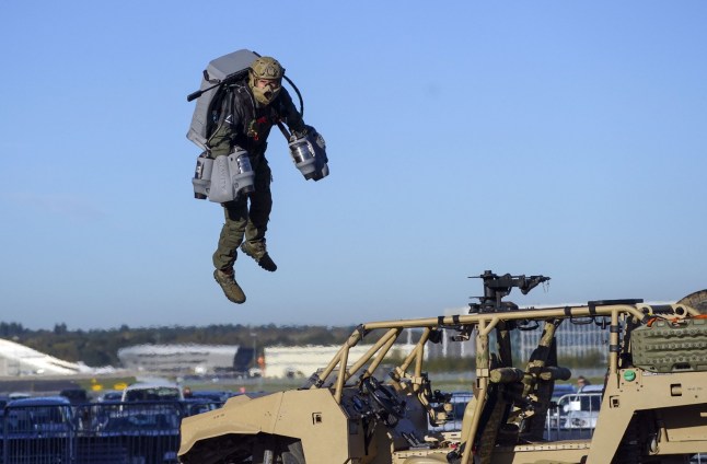 ’Jet Man’ Richard Browning demonstrating Gravity, a human jet suit system, at the opening of the Army’s Personnel Conference held at Farnborough International Conference Centre, Farnborough, Hampshire. Picture date: Tuesday November 2, 2021. qhxidiqxkiqxzinv