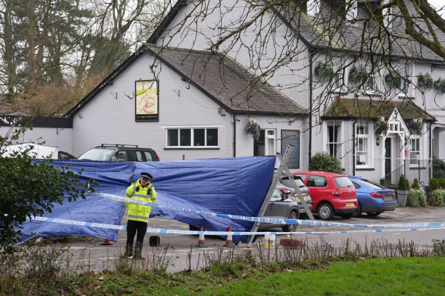 A police cordon at the Three Horseshoes pub in Knockholt, Sevenoaks in Kent, after emergency services were called just after 7pm on Friday amid reports a woman had suffered serious injuries. A male suspect fled the scene and is yet to be found. Picture date: Saturday February 15, 2025. PA Photo. See PA story POLICE Kent. Photo credit should read: Gareth Fuller/PA Wire qhidqxidzdiqqqinv