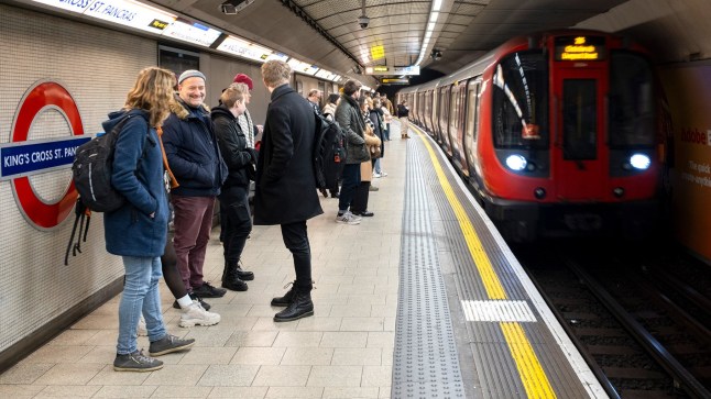 Boy, 15, says he saw ghosts at King’s Cross station according to TfL report eidqirzidrinv