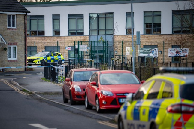 These dramatic pictures show a huge emergency response after a primary school was hit with a bomb threat. February 25 2025. Police raced to Badbury Park Primary School, in Rainscombe Road in Swindon, Wilts, at around 2.30pm today (Tuesday) ??? working to evacuate hundreds of children to safety. Around 25 police officers were in attendance alongside Hazardous Area Response Team ambulance crews and specially-trained fire officers. Numerous homes within a 200-metre radius of the school have also been evacuated, as has the local Co-op store.