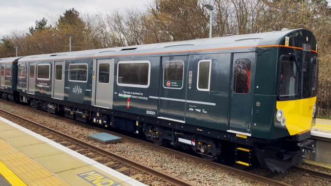 Undated handout photo issued by Great Western Railway of its Battery Train Class 230. A rapid charger for battery-powered trains has been developed to support efforts to decarbonise Britain’s railways. Operator GWR said it has led a project to create a device which can charge train batteries in three-and-a-half minutes. GWR will trial the device this spring at West Ealing station, west London, with battery-only trains running on the two-and-a-half-mile Greenford branch line. Issue date: Thursday February 8, 2024. PA Photo. See PA story RAIL Battery. Photo credit should read: Great Western Railway/PA Wire NOTE TO EDITORS: This handout photo may only be used in for editorial reporting purposes for the contemporaneous illustration of events, things or the people in the image or facts mentioned in the caption. Reuse of the picture may require further permission from the copyright holder. eiqeeiqteitkinv